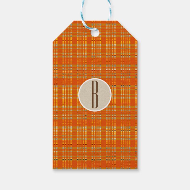 Orange Plaid & Brun Kraft Rustik Monogram Initialb Presentetikett (Framsidan)