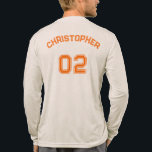 Orange Player Namn Jersey Number Manar Långärmad T Shirt<br><div class="desc">Skapa din egen anpassningsbar, personlig, orange för coola snyggt, typsnitt / skript, namn jersey nummer lätt havsmjöl färg, klassiskt besättning nacke, bekväm, förkrympt treblend, överlägsen kammade och ring-spun jersey-bomull, oisex manar långärmad-skjorta t-shirt. Skriv bara in ditt namn/din namn och ditt arraynummer för att anpassa. Gör en underbar gåva till födelsedag,...</div>