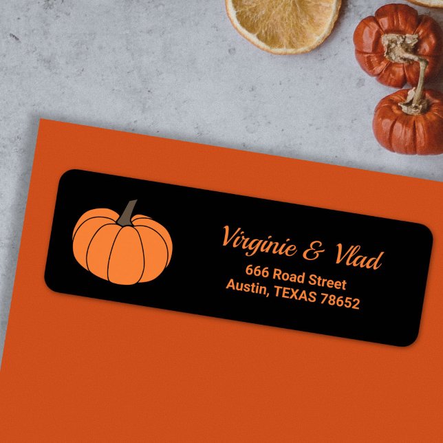Orange Pumpkin på adressetikett för svart returadr Returadress Etikett (Orange Pumpkin on black return address label)