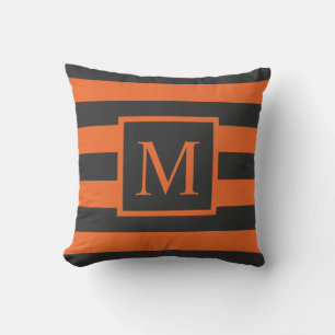 Orange Rand Halloween Monogram   Dekorativ kudde