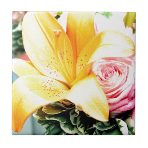 orange rosa bröllopsblommor stjärna lilja ros kakelplatta