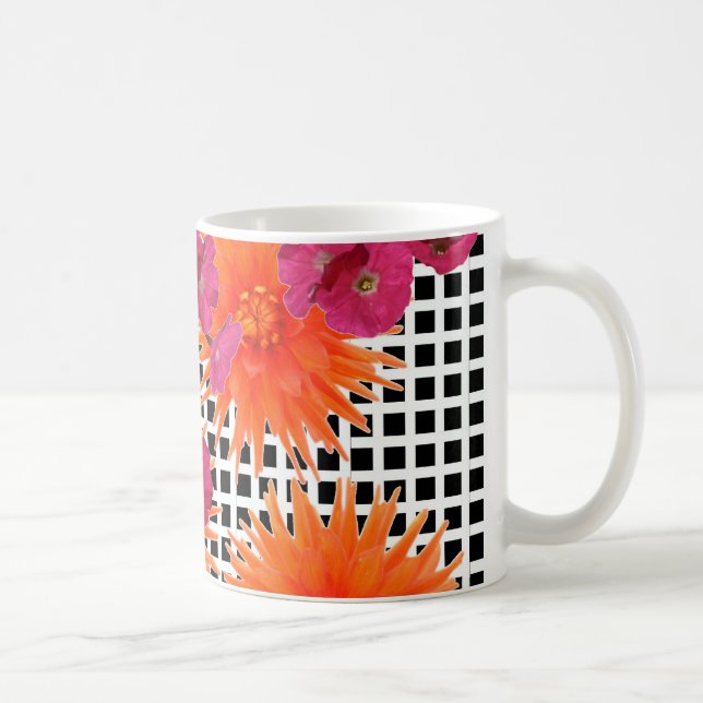 Orange Rosa Flowers Black White Check Coffee Mugg (Höger)