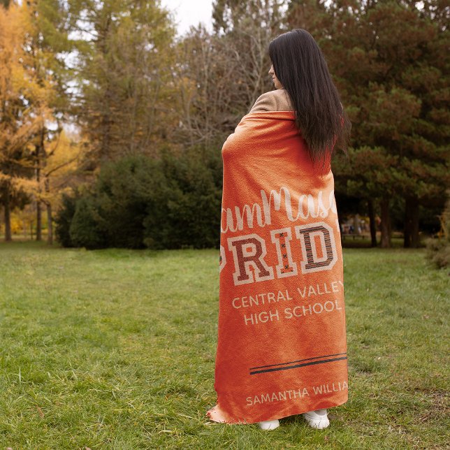 Orange School Pride Mascot Namn Fleece Blanket (Skapare uppladdad)