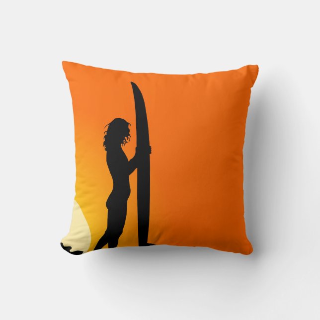Orange Sunset surfer tjej med surfboard Kudde (Framsida)