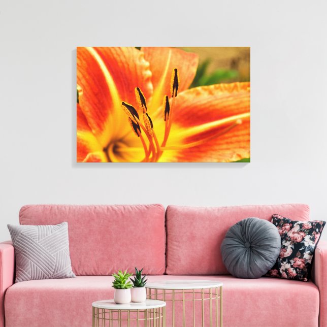 Orange Tiger Lily Canvastryck (Insitu (Vardagsrum))
