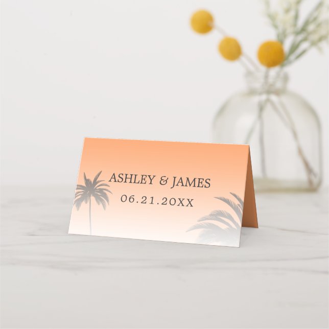 Orange Tropical Handflatan Träd Beach Wedding Placeringskort (Framsida)
