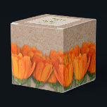Orange Tulip on Kraft 2-tumsfack Presentaskar<br><div class="desc">Orange- och klumpar omger en papper, mönstrad 2-tums fyrkantig fack. Anpassa framsidan och överdelen med texten eller ta bort den. Klicka på CUSTOMIZE för att ändra typsnitt och teckensnittet färg. SAMORDNA objekt som finns i vår butik. Bröllopsinbjudningar, OSA kort, mottagningskort, Tackkort med mera. Se hela samlingen på —> http://bit.ly/2LGtAf0 <—...</div>