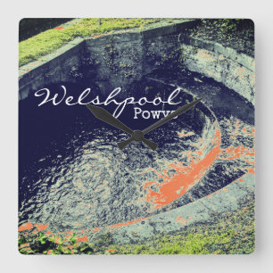 Orange Waterfall & Bassäng i Welshpool, Powys Fyrkantig Klocka