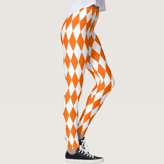 Orange White Harlequin Diamonds Checkerss Design Leggings (Skapare uppladdad)