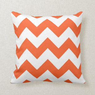 Orange & White Zigzag Rand Decorative Kudde