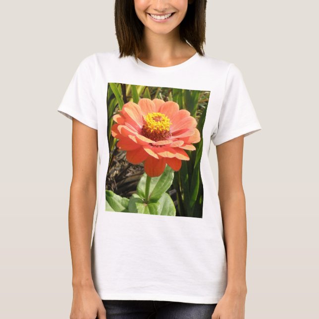 Orange Zinnia Flower Dam T Shirt (Framsida)