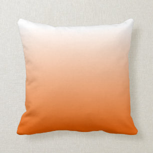 Orangefärgad gradient kudde