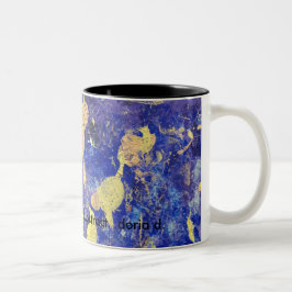 Orangen pricker, lilor och guldabstrakt på mug.en Två-Tonad mugg