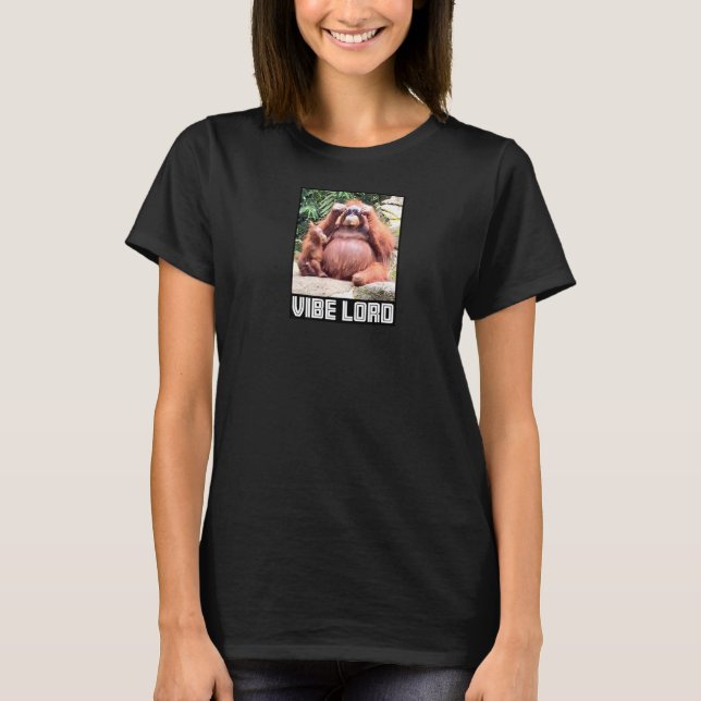 Orangutan with sunglass Vibe Meme T Shirt (Framsida)