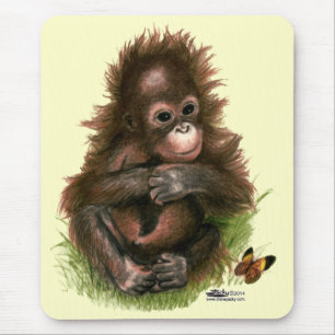 Orangutansbaby och fjäril musmatta