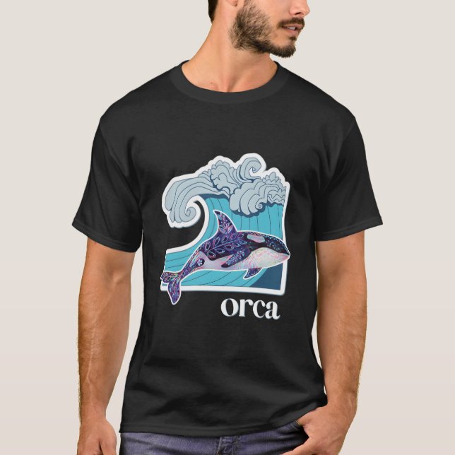Orca Whale With Hand Drawn Ocean Wave T Shirt (Framsida)