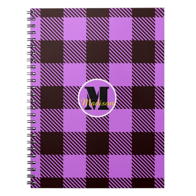 Orchid Black Play Tartan Monogram Script Namn Anteckningsbok (Framsidan)