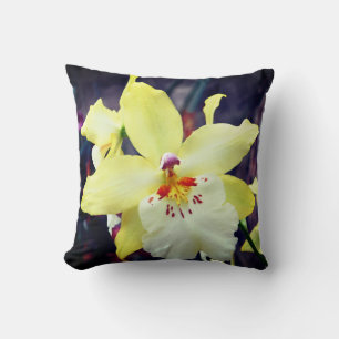 Orchid Flower Pillow Kudde