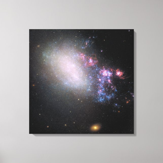 Oregelbunden Galaxy Ngc 4485 Canvastryck (Framsida)