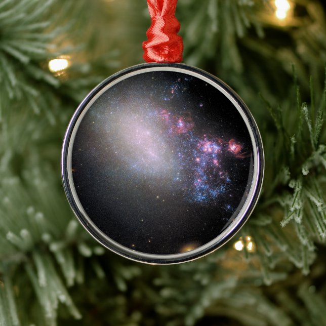 Oregelbunden Galaxy Ngc 4485 Julgransprydnad Metall (Träd)