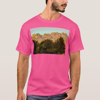 Organberg med Pecan Träd (New mexico) T Shirt