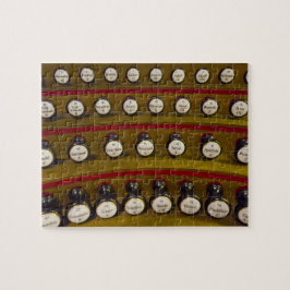 Organet stoppar pussel i en burk