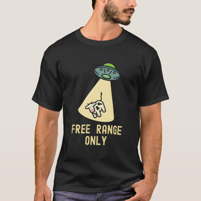 Organic Food Ufo Alien Abduction Cow T Shirt (Framsida)