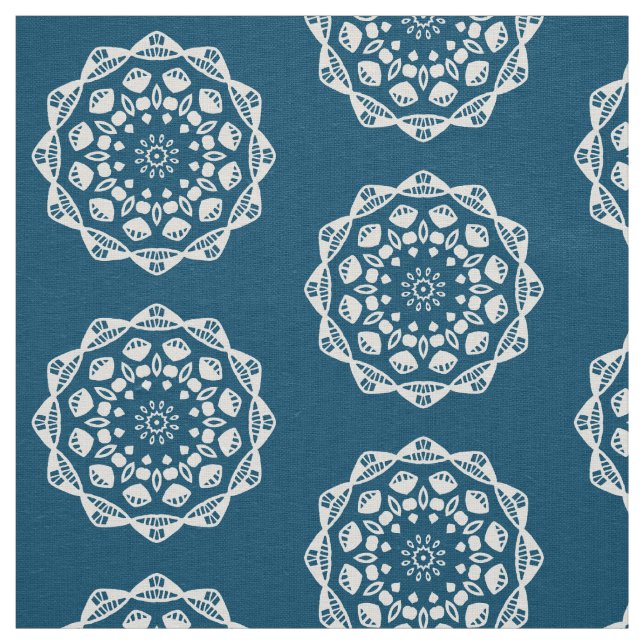 Organic Geometry 015 - White on Blue 00486b Tyg (Prov)
