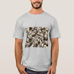 Organiska Mung Sprouts - A Nutrient Packed Superfo T Shirt