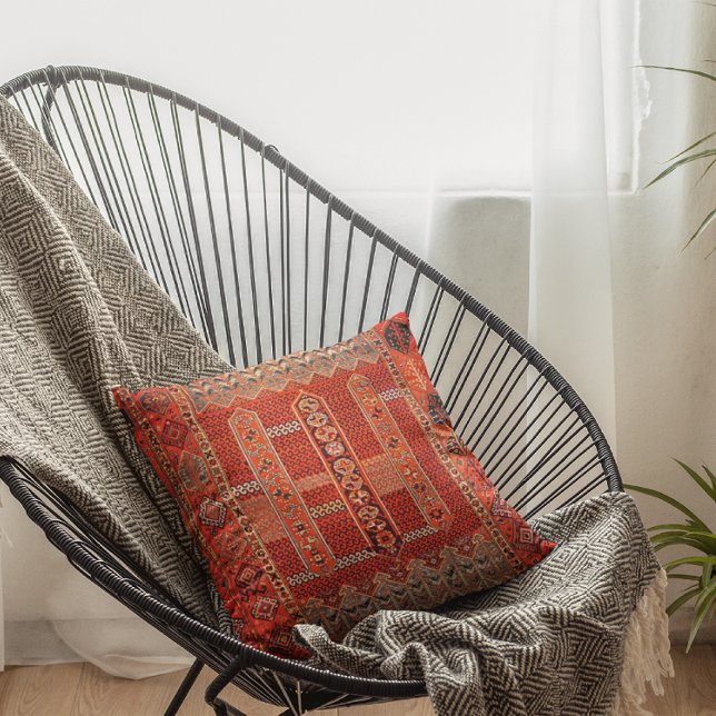 Oriental matta-design i klara orangar kudde (Skapare uppladdad)