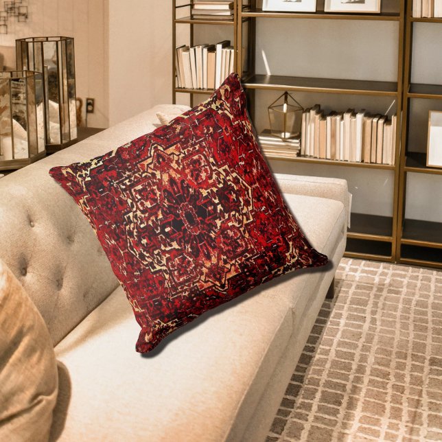 Oriental matta design i mörk red kudde (Skapare uppladdad)