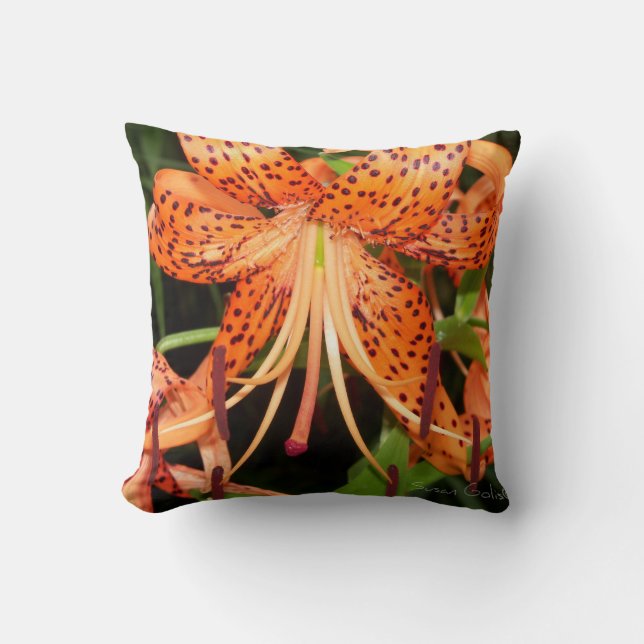 Oriental Orange Tiger Lily Pillows Kudde (Framsida)