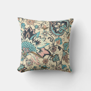 Oriental Paisley: Stylized Textile Elegance. Kudde