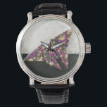 Origami Butterfly på Blommigt Papper Armbandsur<br><div class="desc">Flyt som en fjäril med detta vackra origami biet av Chariklia Zarris. En underbar blommigt tryckt papper användes för att skapa origami-fjärilen, och de lila, och gröntarna hoppar helt enkelt ut från biet. Köp ditt exemplar idag!</div>