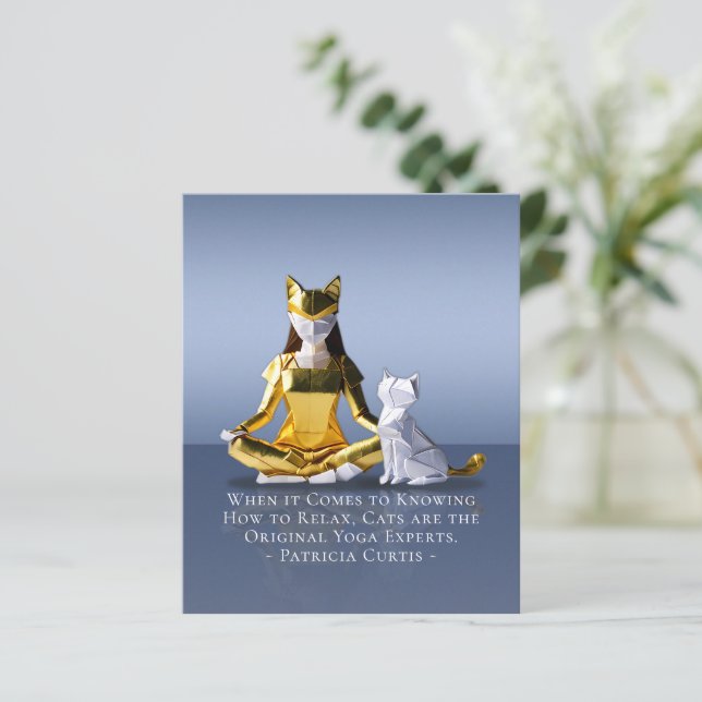 Origami Gold Foil Yoga Meditating Catwomen och Cat (Stående Fram)