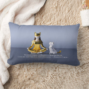 Origami Gold Foil Yoga Meditating Catwomen och Cat Lumbarkudde