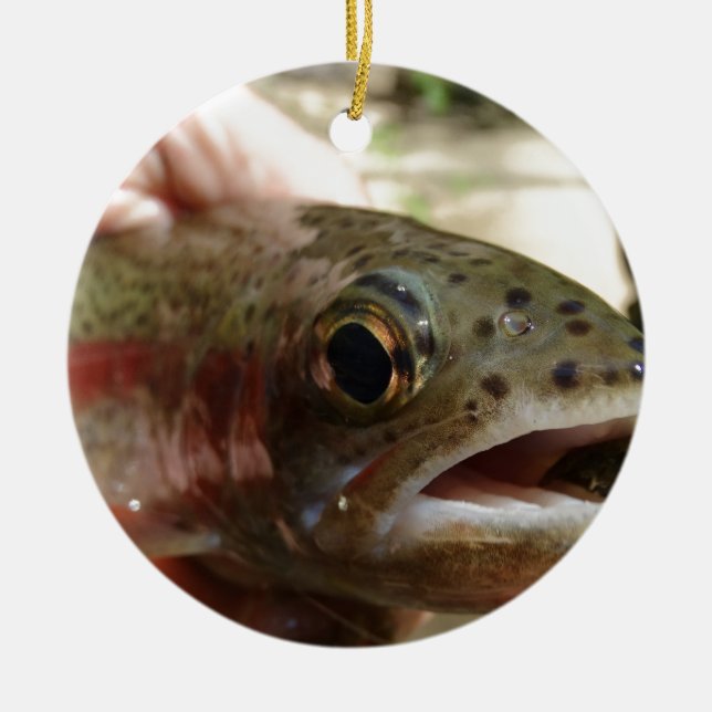 Öring i händerna julgransprydnad keramik (Framsidan)