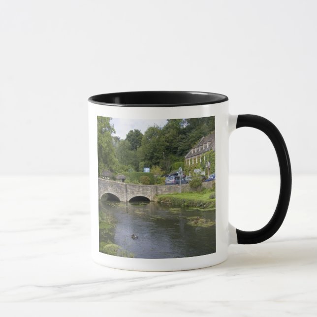 Öringström i byn Bibury, Mugg (Höger)