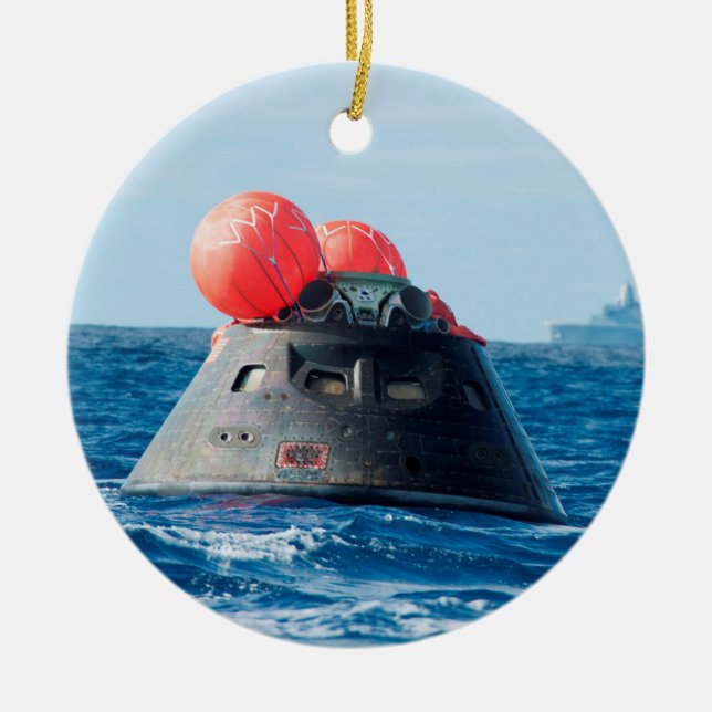 Orion Spacecraft Fallskärm landning Julgransprydnad Keramik (Framsidan)