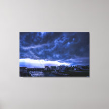 Orkan Storm Clouds Above Miami Florida