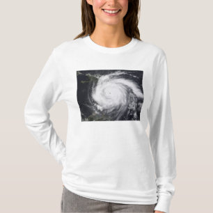 Orkanen Dean i Atlanten och karribböna T-shirt
