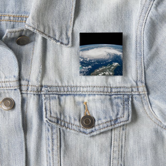 Orkanen Dorian över Atlanten. Knapp (In Situ)