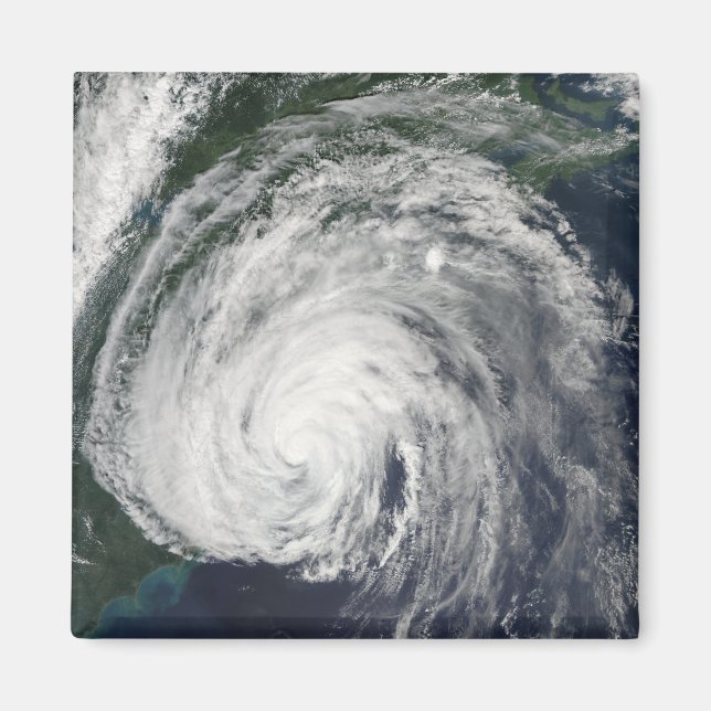 Orkanen Earl från Mid-Atlantic Magnet (Framsidan)