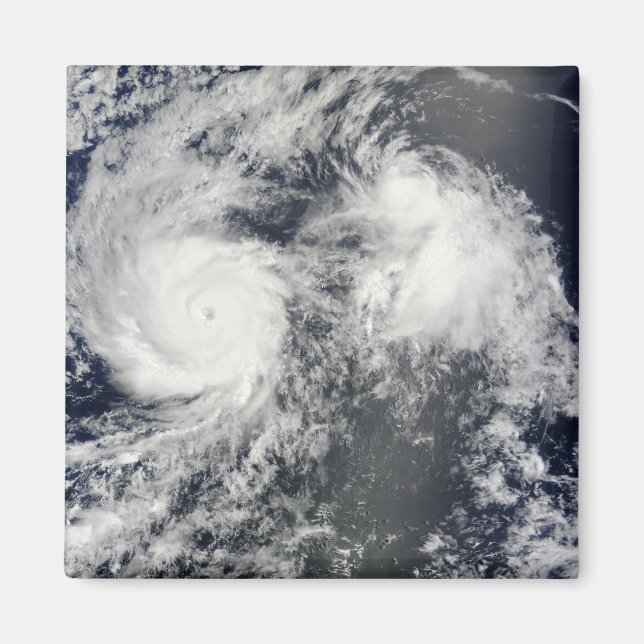 Orkanen Felicia och Storm Enrique öster av Haw Magnet (Framsidan)