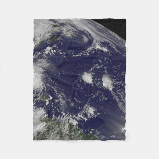 Orkanen Irenes Flytta genom Bahamas. Fleecefilt (Framsidan)