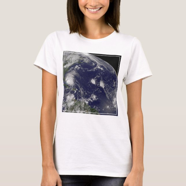 Orkanen Irenes Flytta genom Bahamas. T Shirt (Framsida)