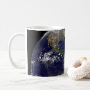 Orkanen Sandy vid USA:s Öster Kusten. Kaffemugg