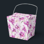 Orkidéer Party Favor Box Presentaskar<br><div class="desc">Presentkartongen visas med ett vackert lila orkidétryck.
Anpassa denna vara eller köp som den är.
Tips: Lägg bara till dina fantastiska godsaker och fäst en fin banderoll.



Licensierad bild</div>