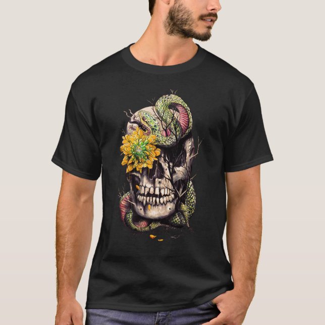 Orm och Dödskalle T Shirt (Framsida)