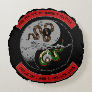 Ormen/draken Ying/den Yang symbolrundan kudder Rund Kudde